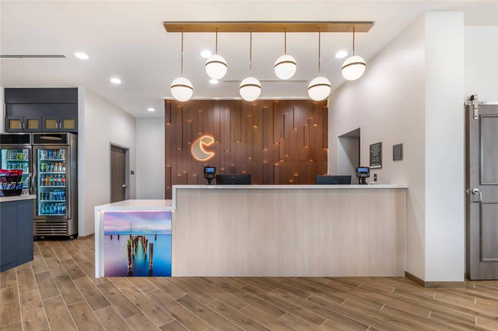 Comfort Inn And Suites Orlando Sanford Airport 5