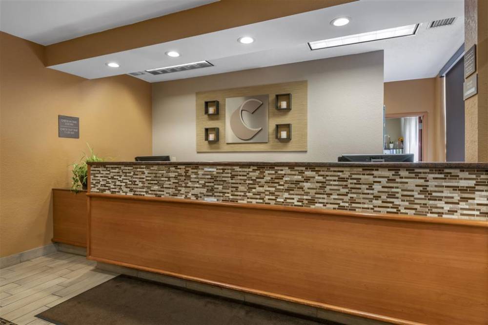 Comfort Inn And Suites Sanford 7