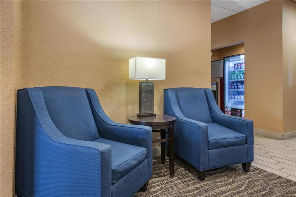Comfort Inn And Suites Sanford 6
