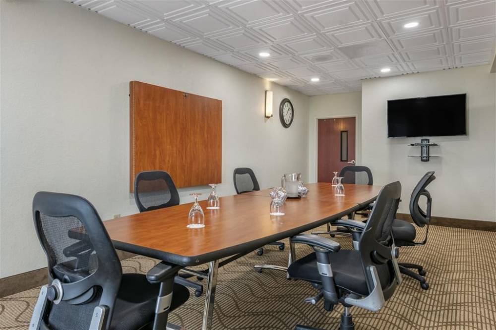 Comfort Inn And Suites Sanford 5