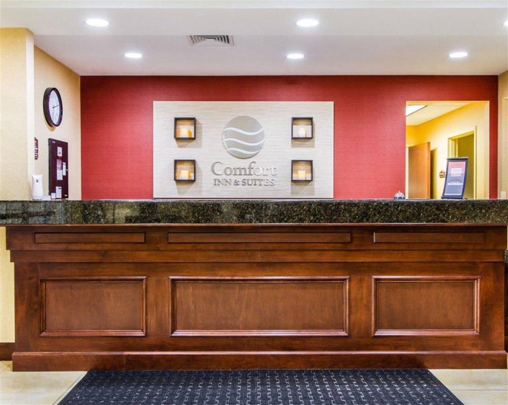 Comfort Inn And Suites Scarborough-portl 5