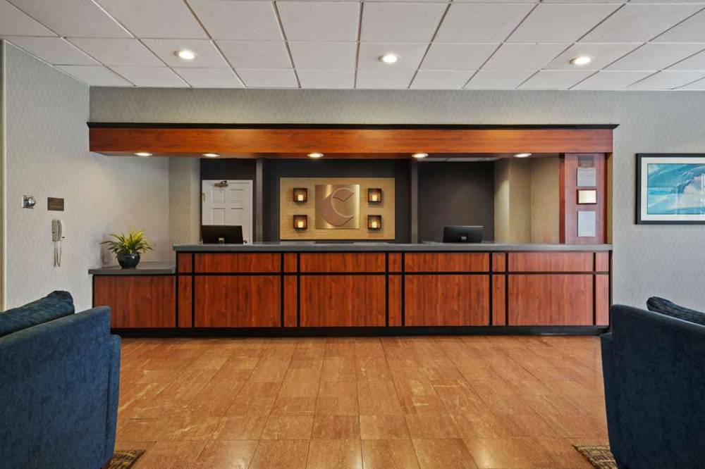 Comfort Inn By The Bay 7