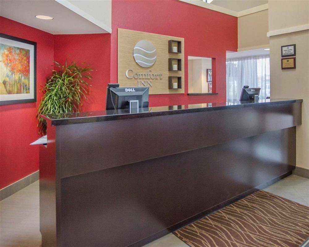 Comfort Inn 2