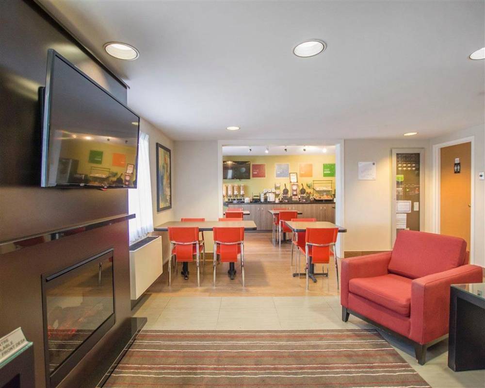 Comfort Inn 5