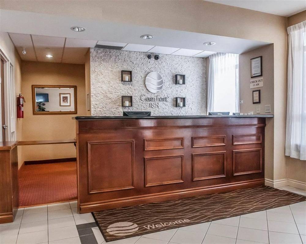 Comfort Inn 3