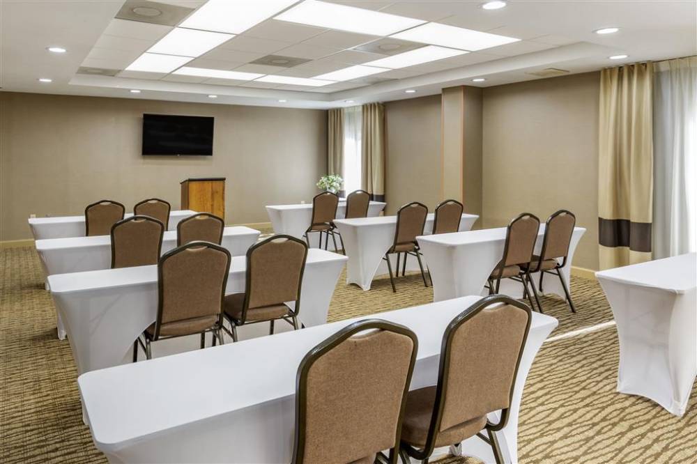 Comfort Inn Greensboro - Kernersville 3