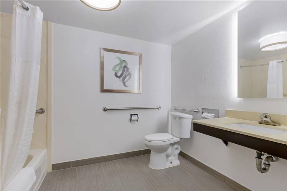 Comfort Inn Laurel - Fort Meade 10