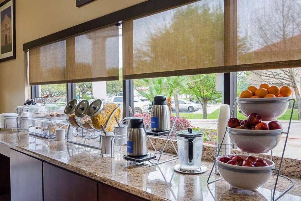 Comfort Inn San Antonio Northeast Near Randolph Afb 8