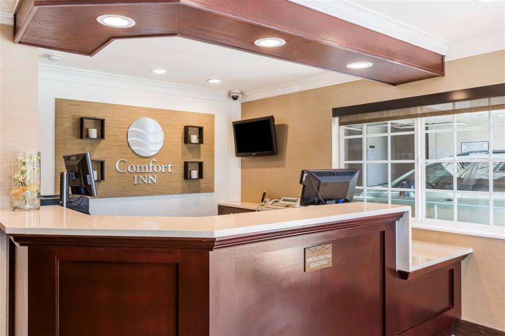 Comfort Inn Santa Monica - West Los Ange 2
