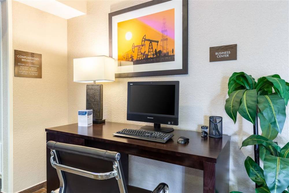Comfort Inn South Tulsa -  Woodland Hills 7