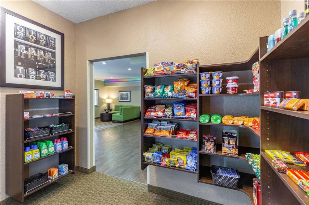 Comfort Inn South Tulsa -  Woodland Hills 3