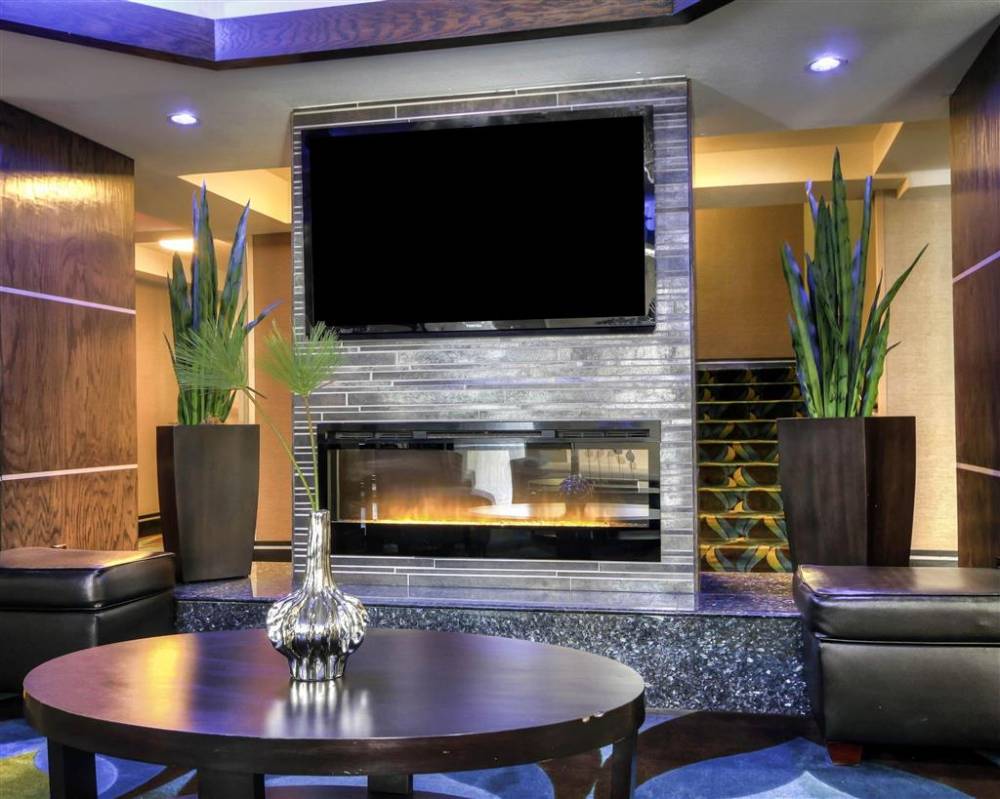 Comfort Inn & Suites I-10 Airport 7