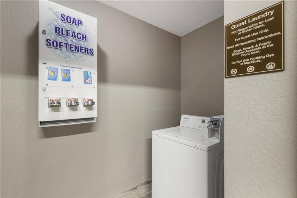 Comfort Inn & Suites Near Medical Center 6