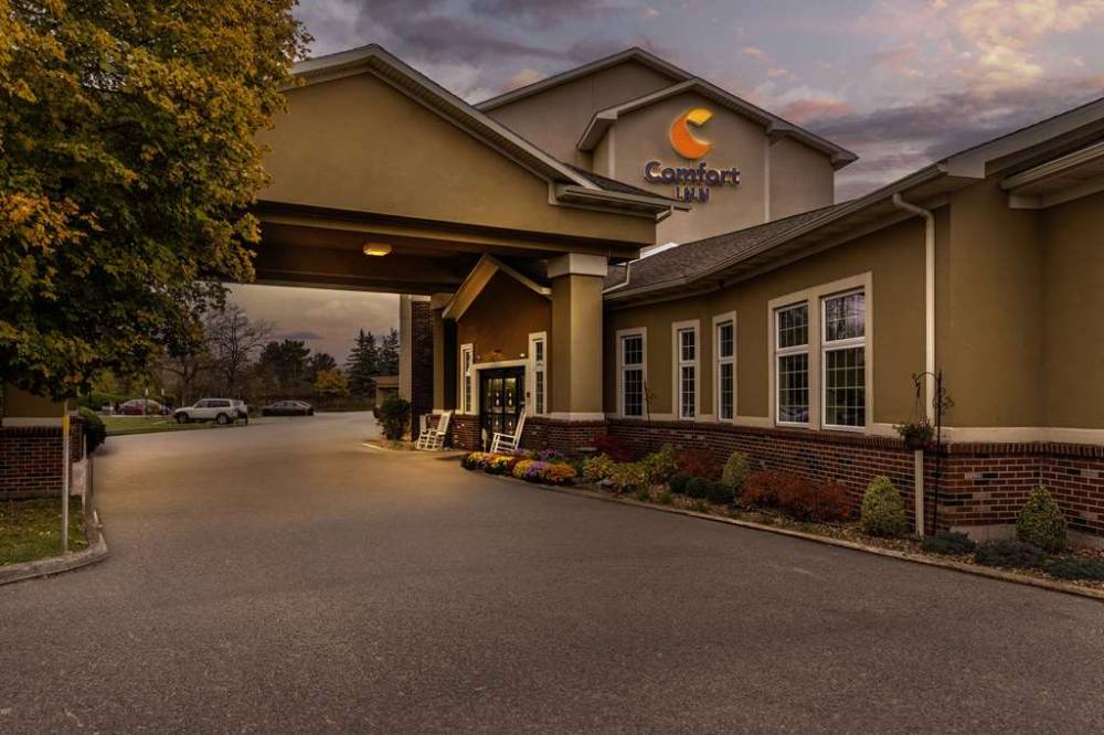 Comfort Inn University 2