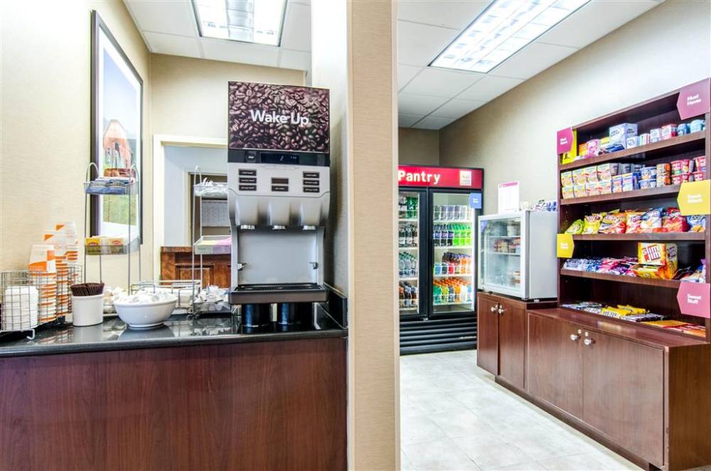 Comfort Suites Bentonville 3