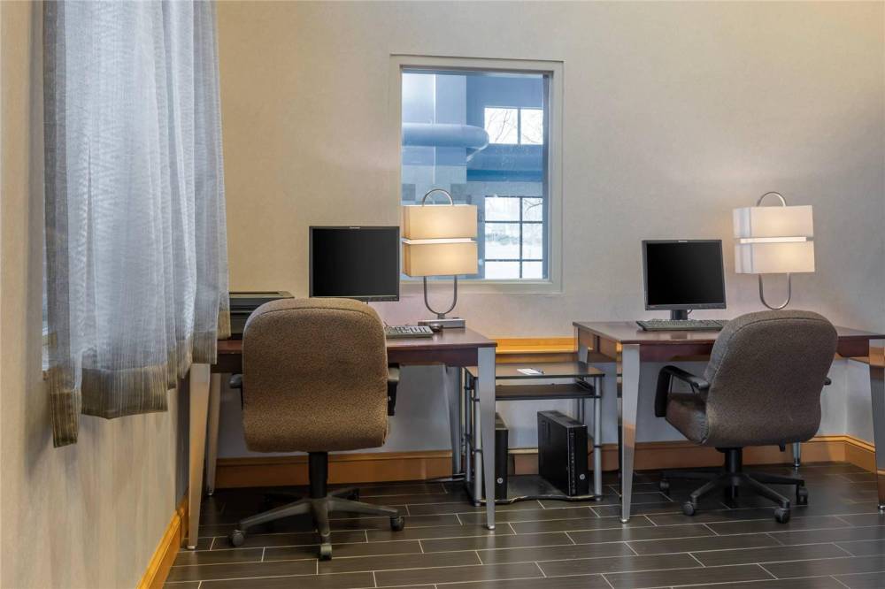 Comfort Suites Boise West Meridian 6