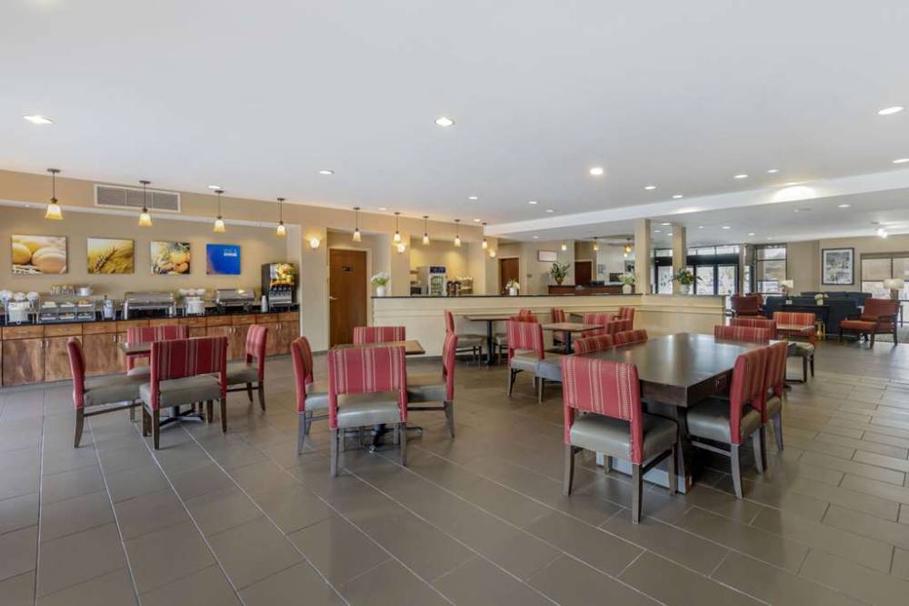 Comfort Suites Cullman I-65 Exit 310 10