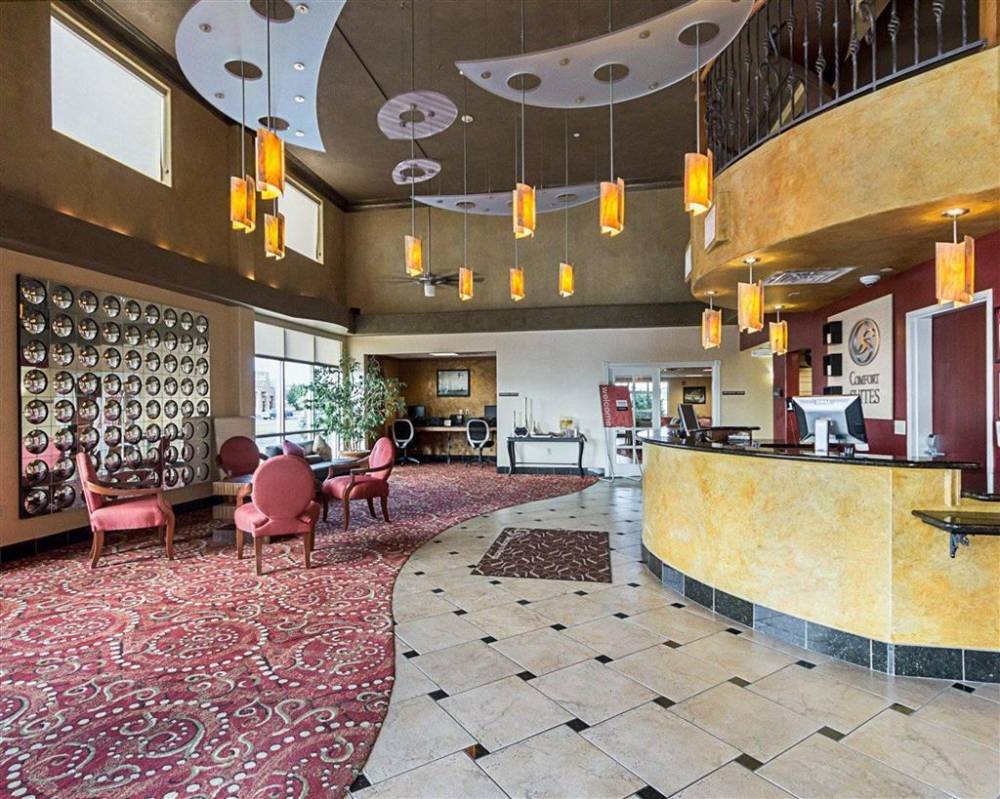 Comfort Suites 5