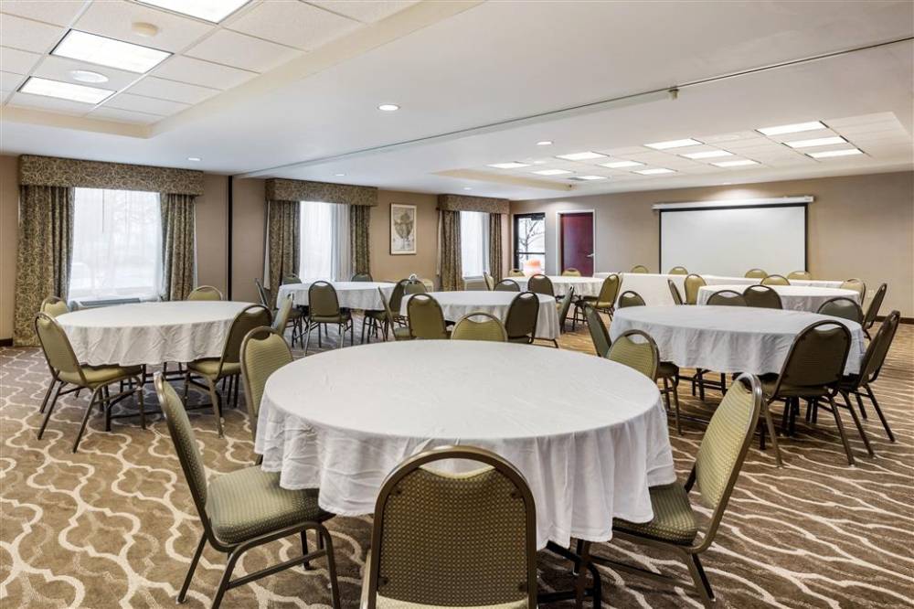 Comfort Suites Dayton-wright Patterson 4