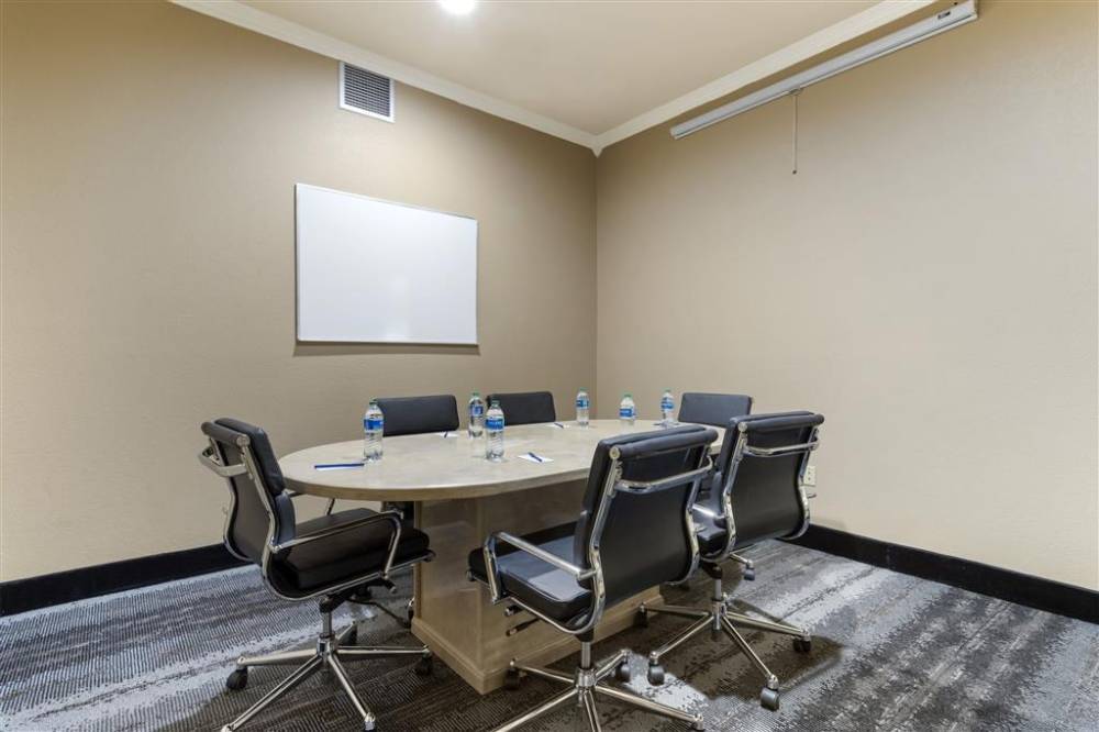 Comfort Suites Kingwood Houston North 3