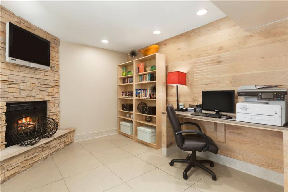 Country Inn And Suites Eagan 3