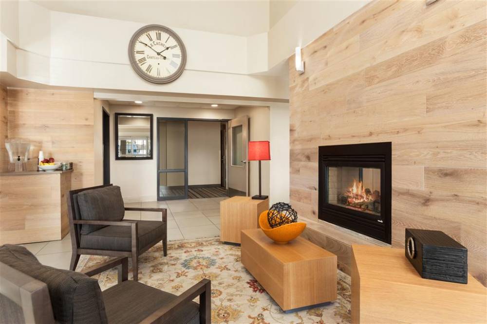 Country Inn And Suites Eagan 2