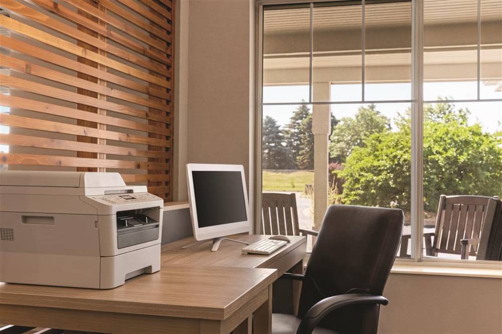 Country Inn And Suites Madison 5