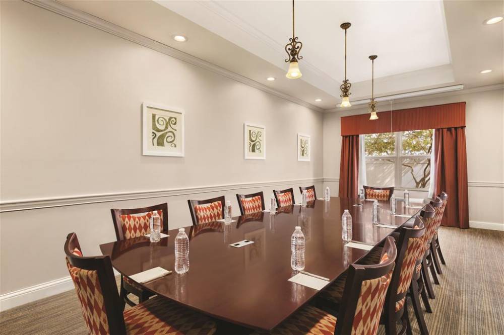 Country Inn Ste Tampa Air Nor 2