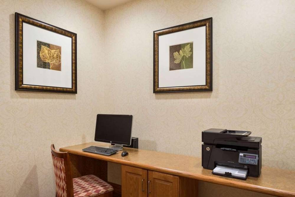 Country Inn & Suites By Radisson, St. Peters, Mo 4