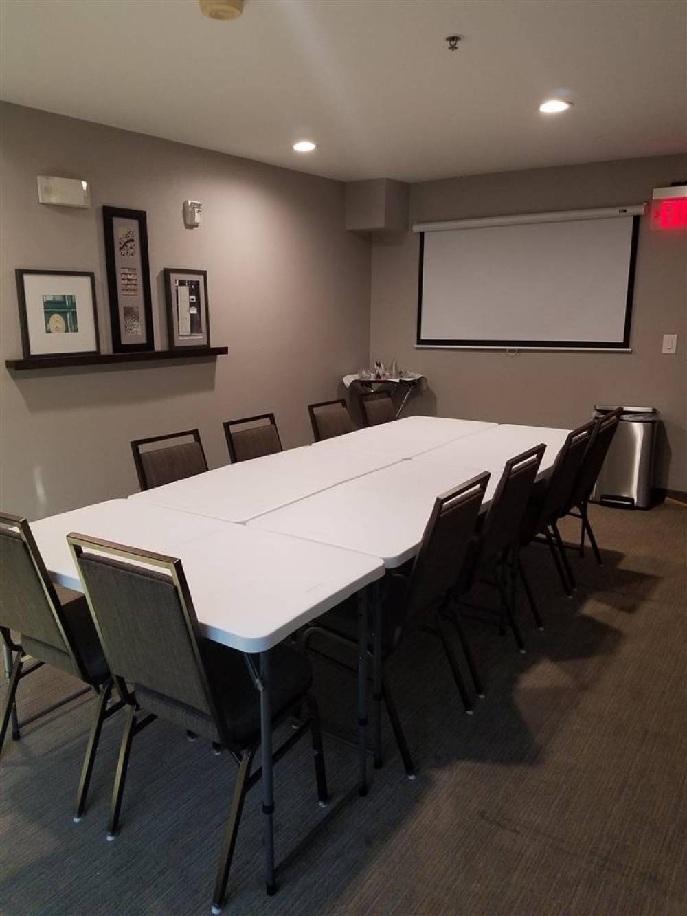 Country Inn Suites Medical Ctr 6