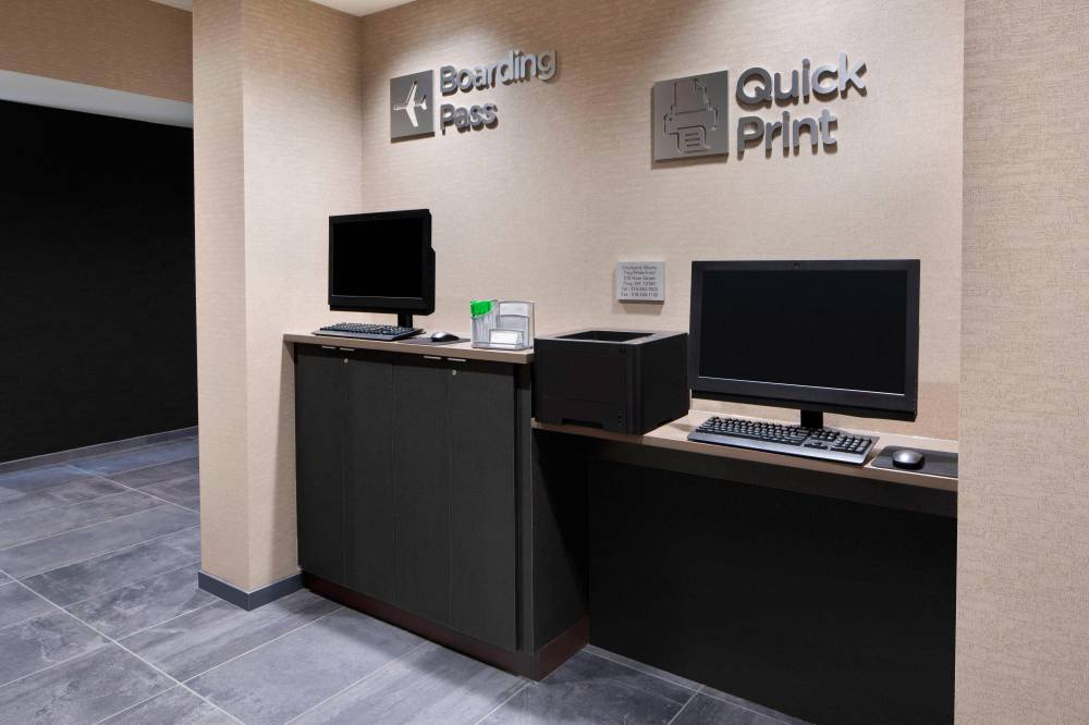 Courtyard By Marriott Albany Troy Waterfront 3