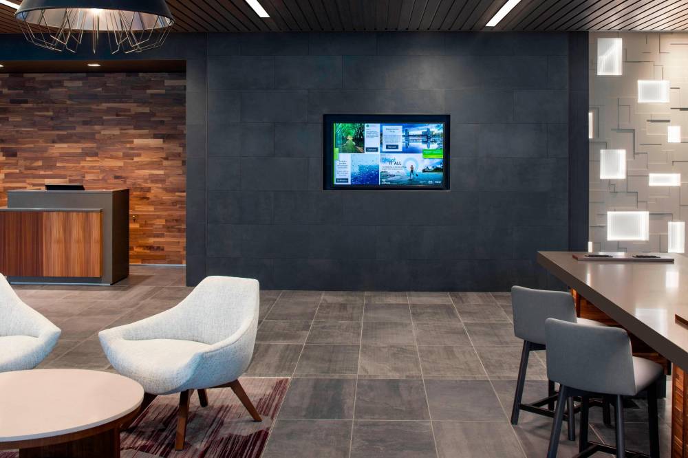 Courtyard By Marriott Albany Troy Waterfront 5