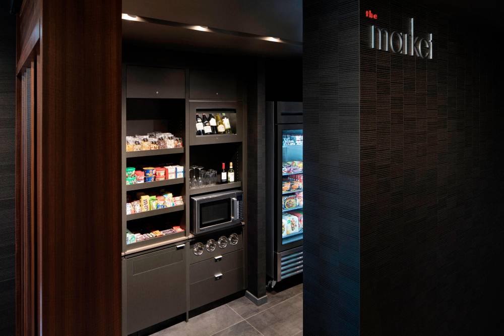 Courtyard By Marriott Albany Troy Waterfront 2