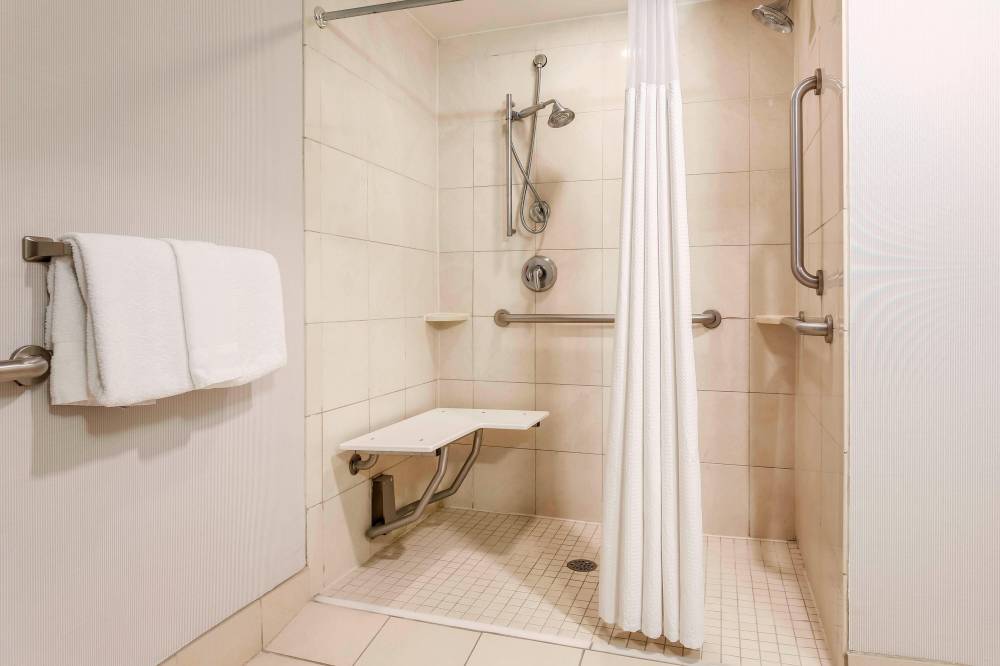 Courtyard By Marriott Amarillo Downtown 2