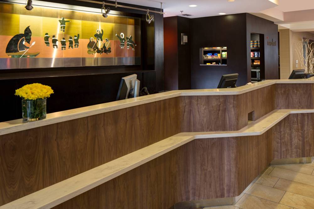 Courtyard By Marriott Anchorage Airport 10