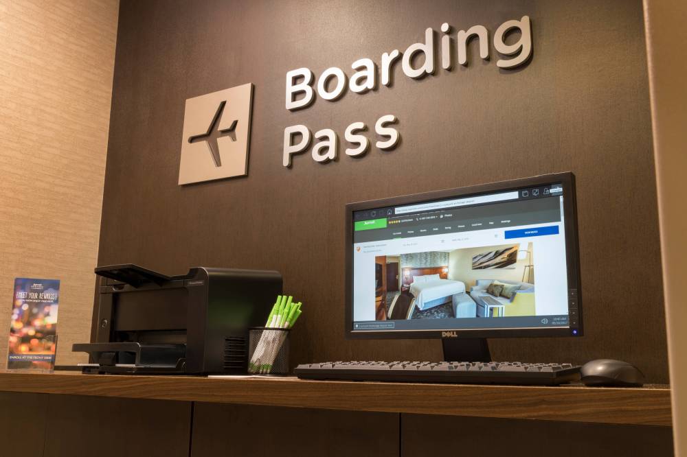 Courtyard By Marriott Anchorage Airport 8
