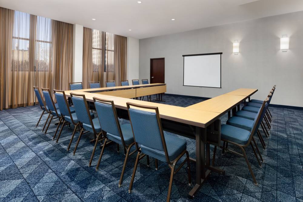 Courtyard By Marriott Atlantic City Beach Block 8