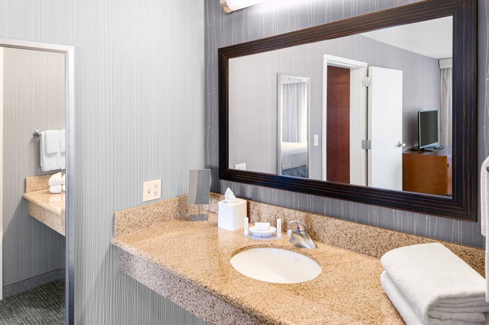 Courtyard By Marriott Bethlehem Lehigh Valley I-78 3