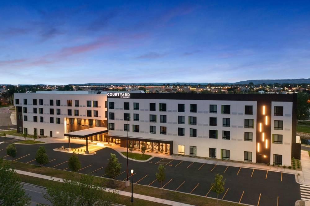 Courtyard By Marriott Billings 2