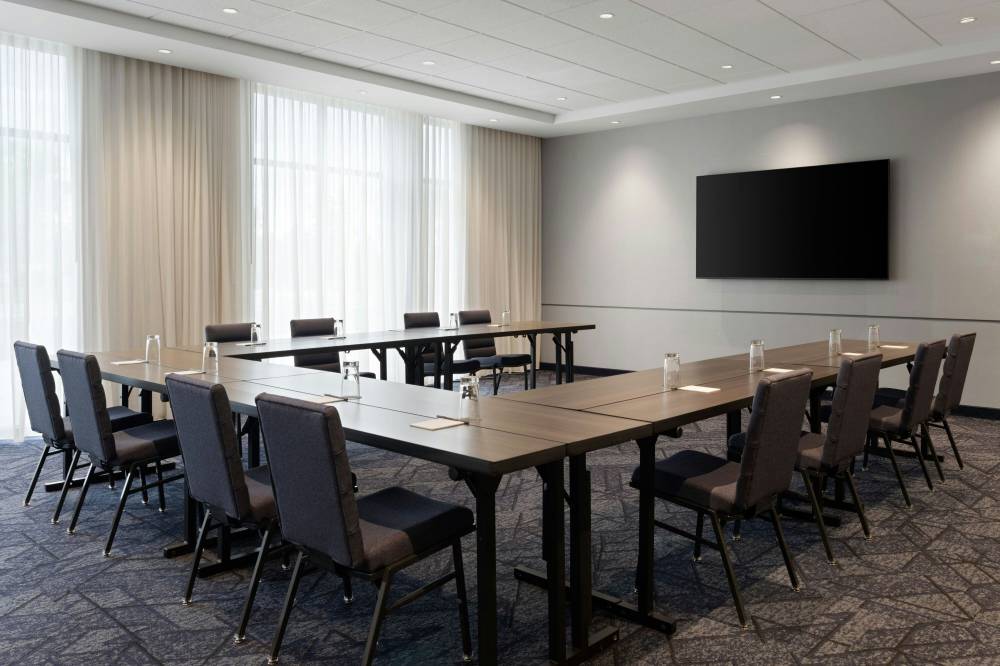 Courtyard By Marriott Billings 9