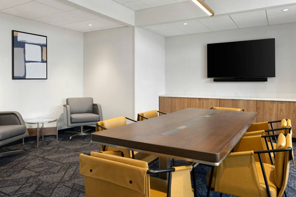 Courtyard By Marriott Billings 10