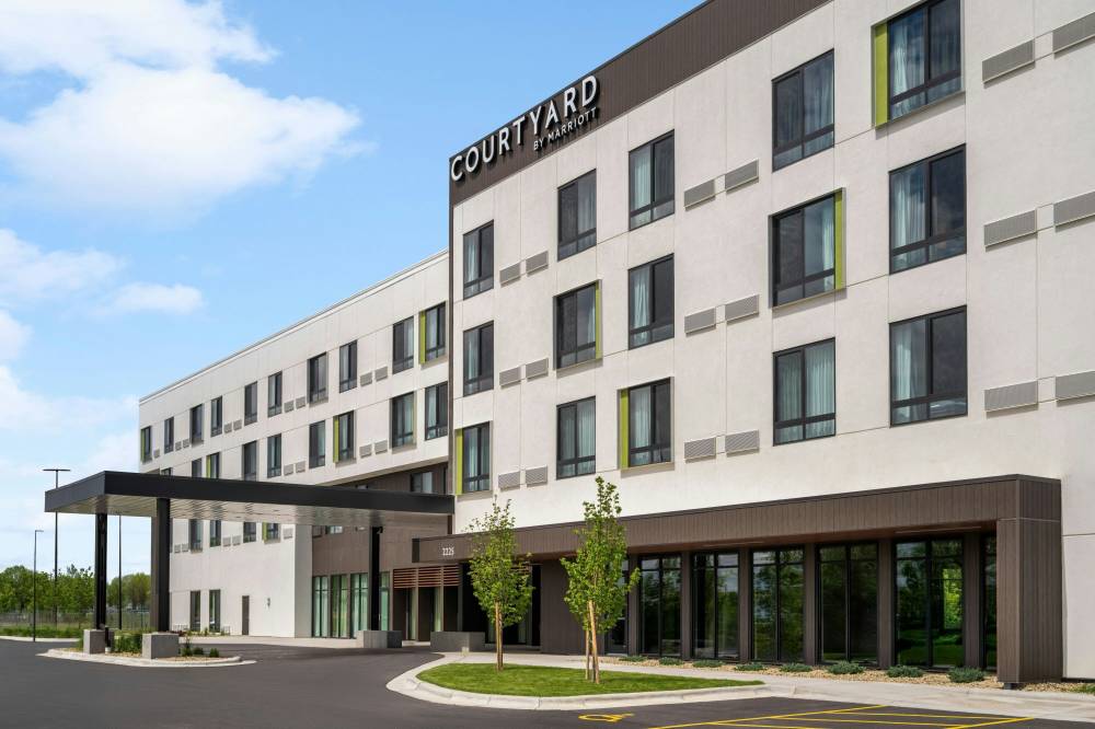 Courtyard By Marriott Billings 3