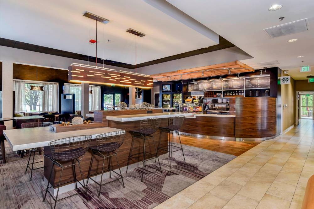 Courtyard By Marriott Boise Downtown 10