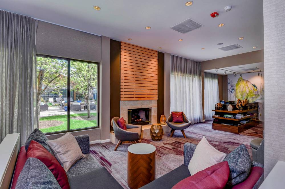 Courtyard By Marriott Boise Downtown 7