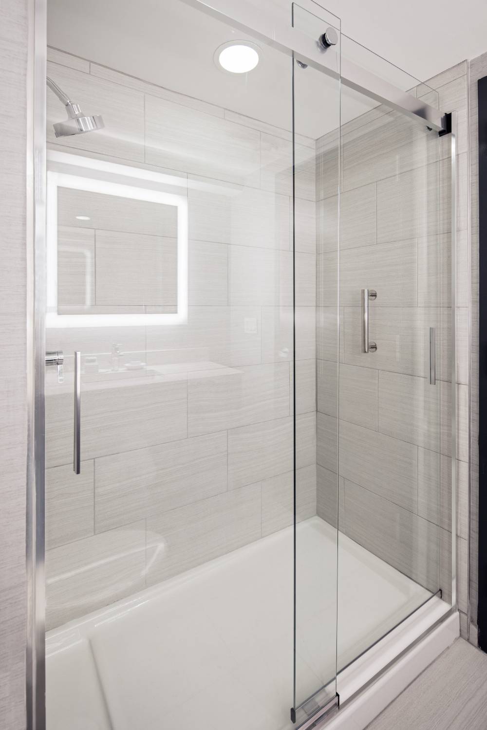 Courtyard By Marriott Boston Brookline 5