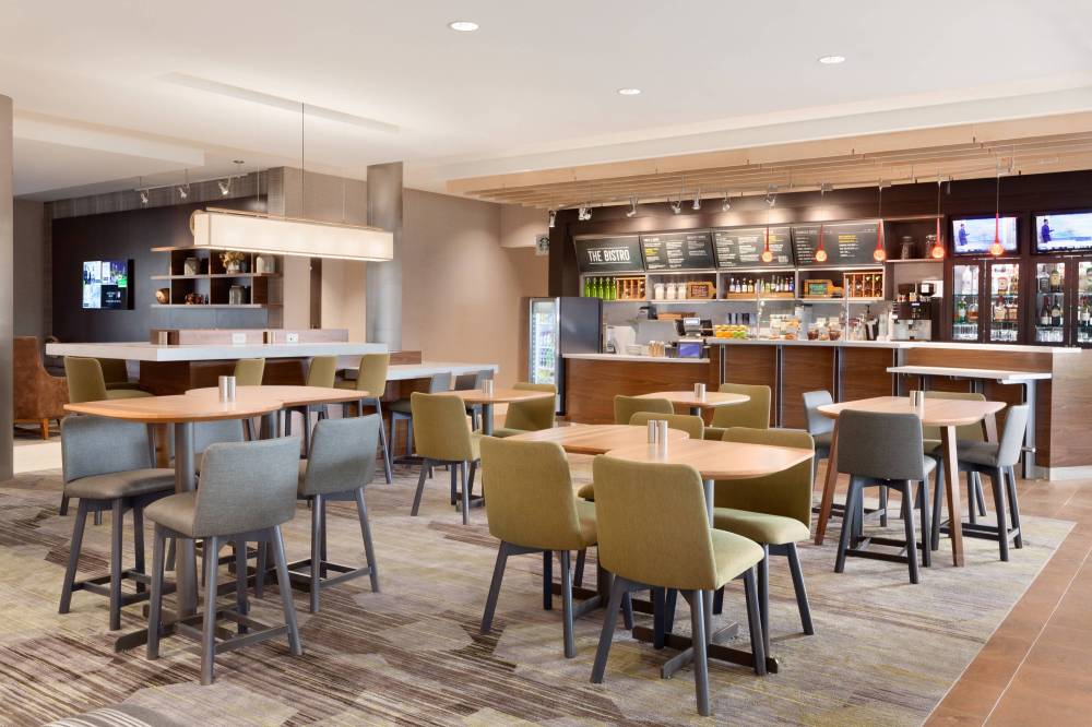 Courtyard By Marriott Boston Dedham Westwood 4