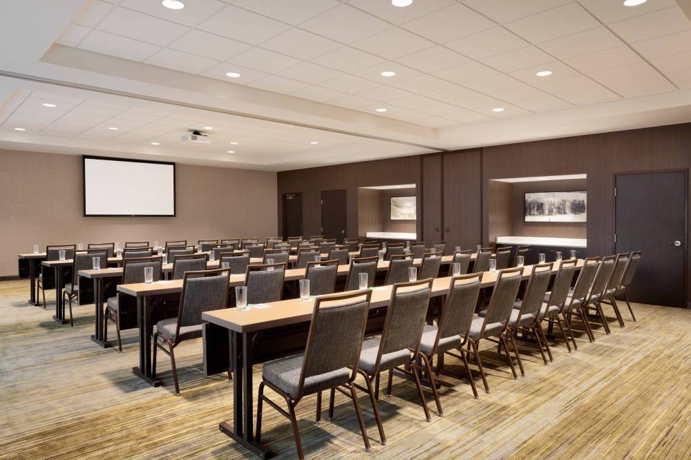 Courtyard By Marriott Boston Dedham Westwood 2