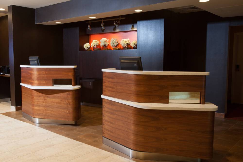 Courtyard By Marriott Burlington Williston 5