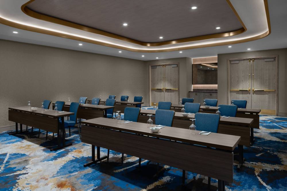 Courtyard By Marriott Calgary Downtown 7