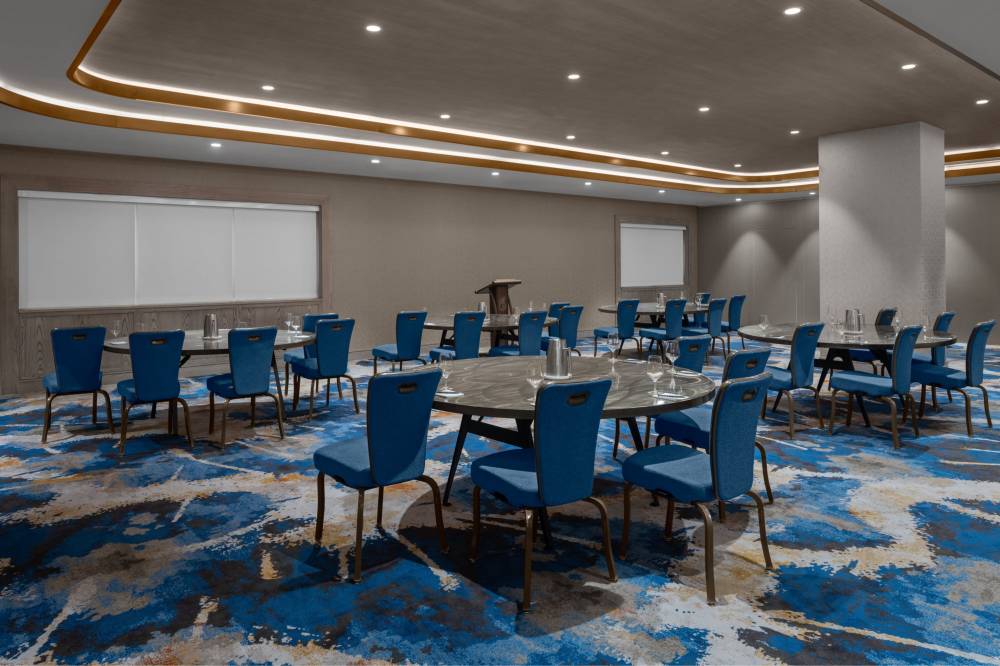 Courtyard By Marriott Calgary Downtown 8